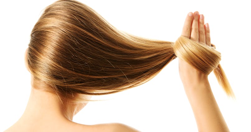 Come far crescere i capelli velocemente: 6 metodi da provare