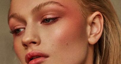 Draping: tutto quello che volevi sapere sul blush