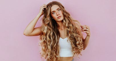 7 modi per fare i capelli ricci