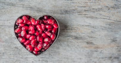 Melograno per la pelle: ecco tutte le sue proprietà di bellezza