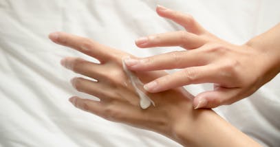 Gli errori da non fare per scegliere la crema mani giusta