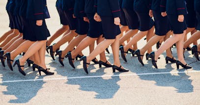 Women Inspiration: #KuToo il movimento giapponese contro i tacchi alti di Yumi Ishikawa