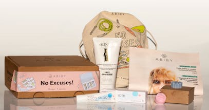 Unboxing Time: No Excuses la beauty box di Gennaio