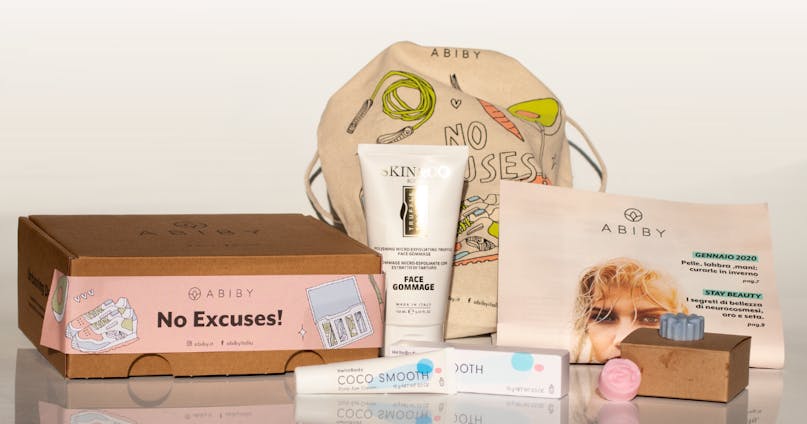 Unboxing Time: No Excuses la beauty box di Gennaio