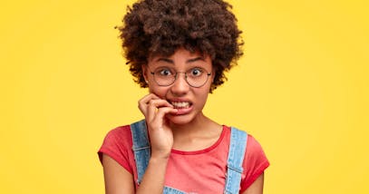 Smettere di mangiare le unghie: una guida