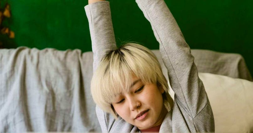 Smartworking ed esercizi a casa: come combattere il mal di schiena?