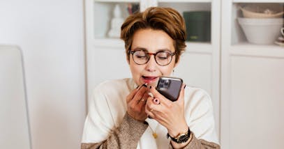 Rossetto liquido: niente più sbavature con questo tutorial