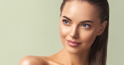 Tendenze sopracciglia: cosa sono le bushy brows e come ottenerle