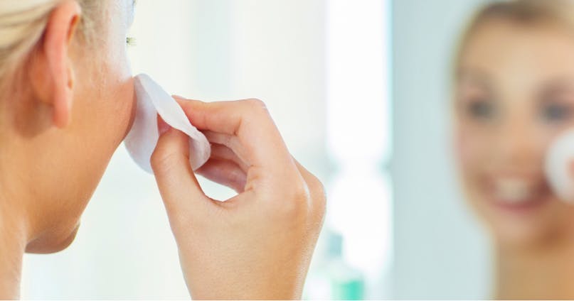 Pelle secca: la skincare routine passo passo