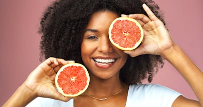 Vitamina C per la pelle: benefici e proprietà