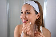 Rimuovere il rossore dei brufoli ed eliminare l’acne? Ecco alcuni rimedi che possono aiutarti!